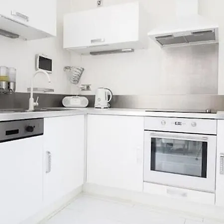 Two Bedroom Cosy شقة سبليت